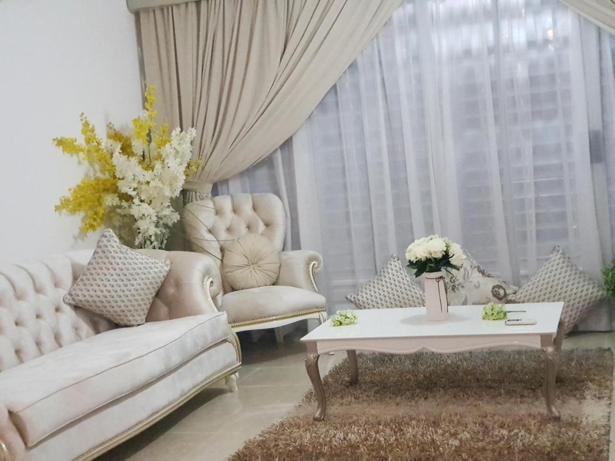 Wafaa Apartment At Madinaty Cairo Room photo